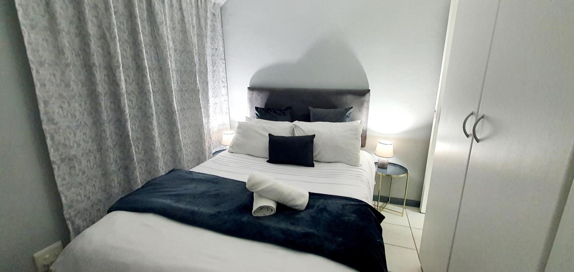 Point Village Hotel And Self Catering Mossel Bay Exterior photo