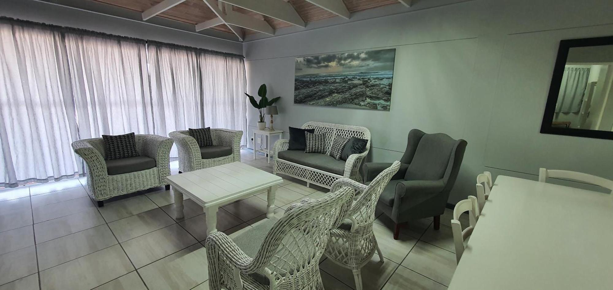 Point Village Hotel And Self Catering Mossel Bay Exterior photo